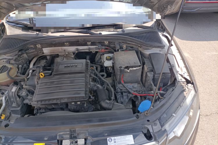 Used Skoda Octavia 2017 1.6L Automatic Chuanxing Edition Engine Bay Left