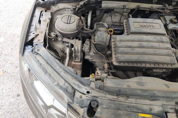 Used Skoda Octavia 2017 1.6L Automatic Smart Drive Edition Engine Bay Right