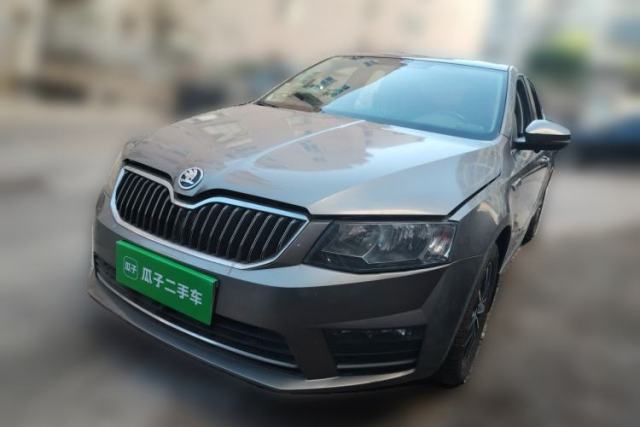 Used Skoda Octavia 2017 1.6L Automatic Smart Drive Edition