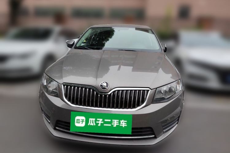 Used Skoda Octavia 2017 1.6L Manual Trend Edition Front