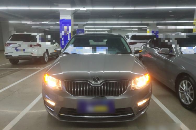 Used Skoda Octavia 2017 1.6L Automatic Chuanxing Edition Front
