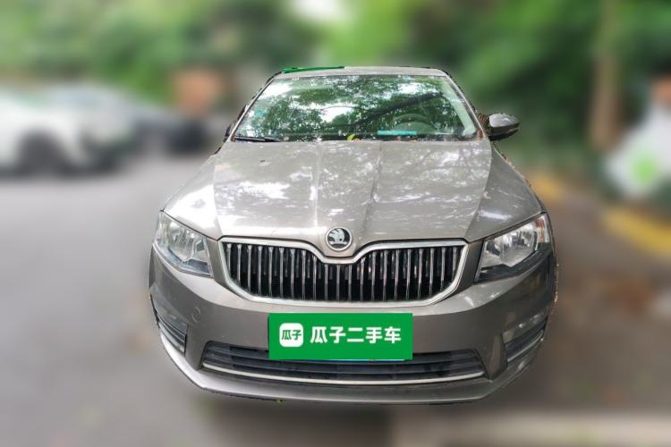 Used Skoda Octavia 2017 1.6L Automatic Chuanxing Edition Front