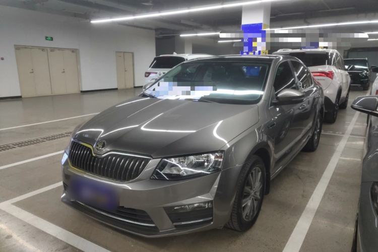 Used Skoda Octavia 2017 1.6L Automatic Chuanxing Edition Guazi used car, China used car export, Used car for sale, Used  cars, Cheapest cars for sale