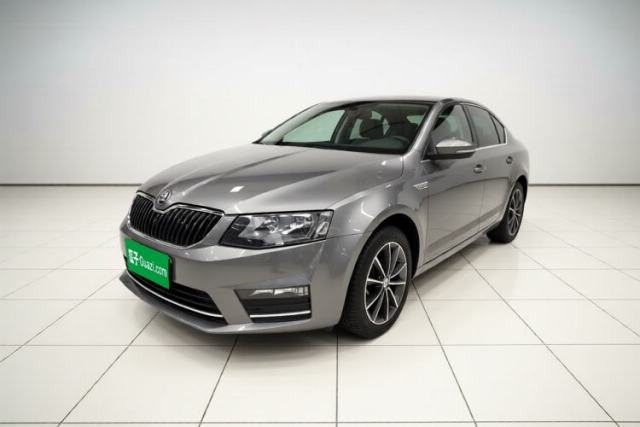 Used Skoda Octavia 2017 1.6L Automatic Smart Drive Edition