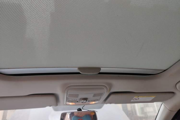 Used Skoda Octavia 2017 1.6L Manual Smart Drive Edition Headliner
