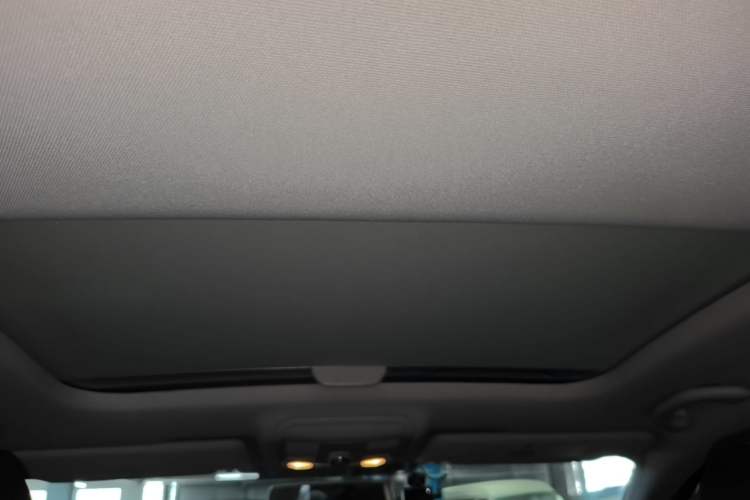 Used Skoda Octavia 2017 1.6L Automatic Smart Drive Edition Headliner