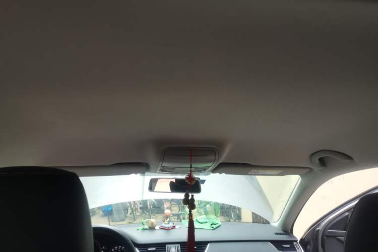 Used Skoda Octavia 2017 1.6L Automatic Chuanxing Edition Headliner