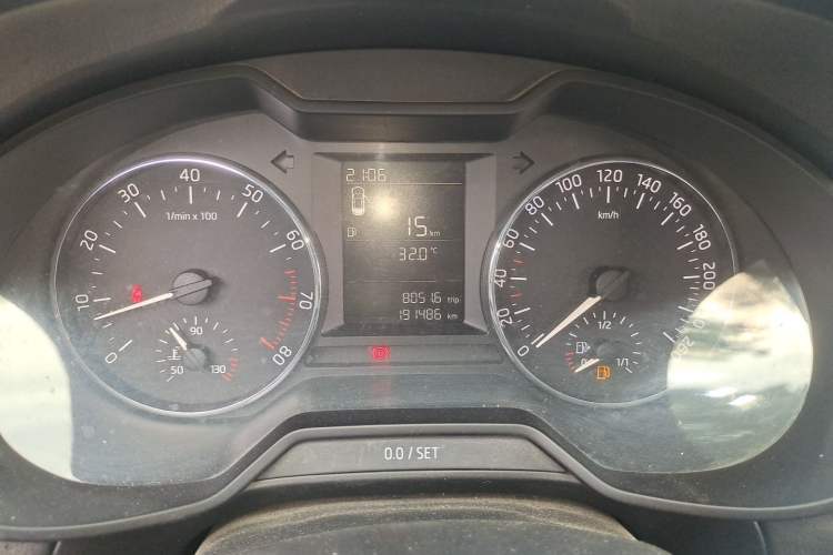 Used Skoda Octavia 2017 1.6L Manual Trend Edition Instrument Cluster