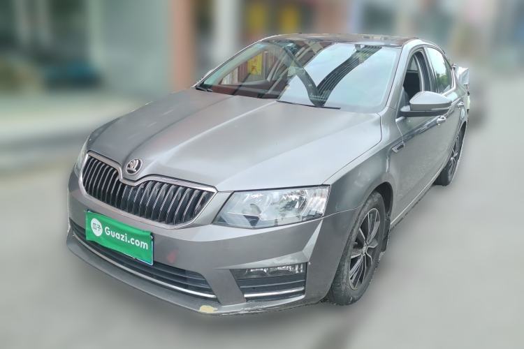 Used Skoda Octavia 2017 1.6L Manual Smart Drive Edition Guazi used car, China used car export, Used car for sale, Used cars, Cheapest cars for sale