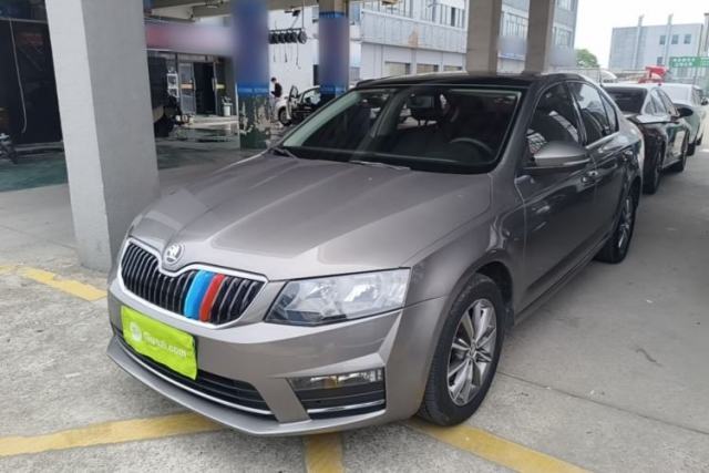 Used Skoda Octavia 2017 Classic Model 1.6L Automatic Comfort Edition