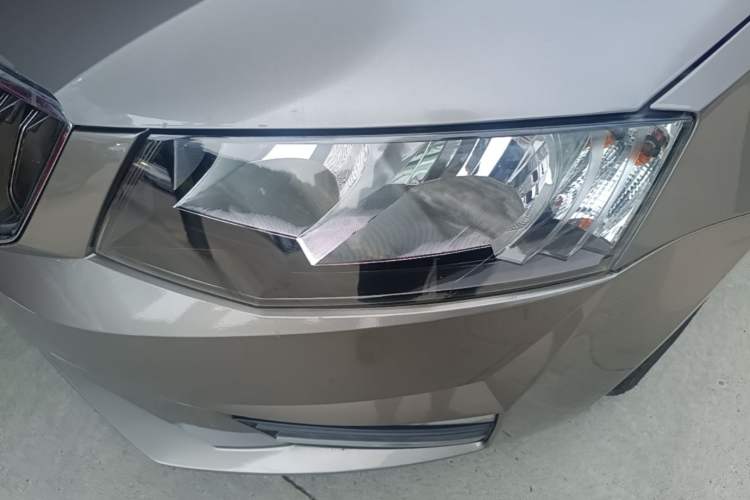 Used Skoda Octavia 2017 1.6L Automatic Chuanxing Edition Left Front Headlight