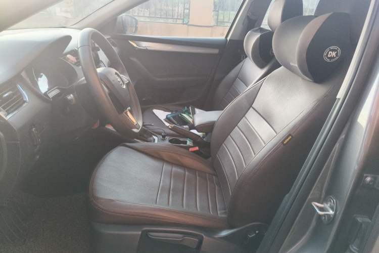 Used Skoda Octavia 2017 1.6L Automatic Chuanxing Edition Left Front Seat