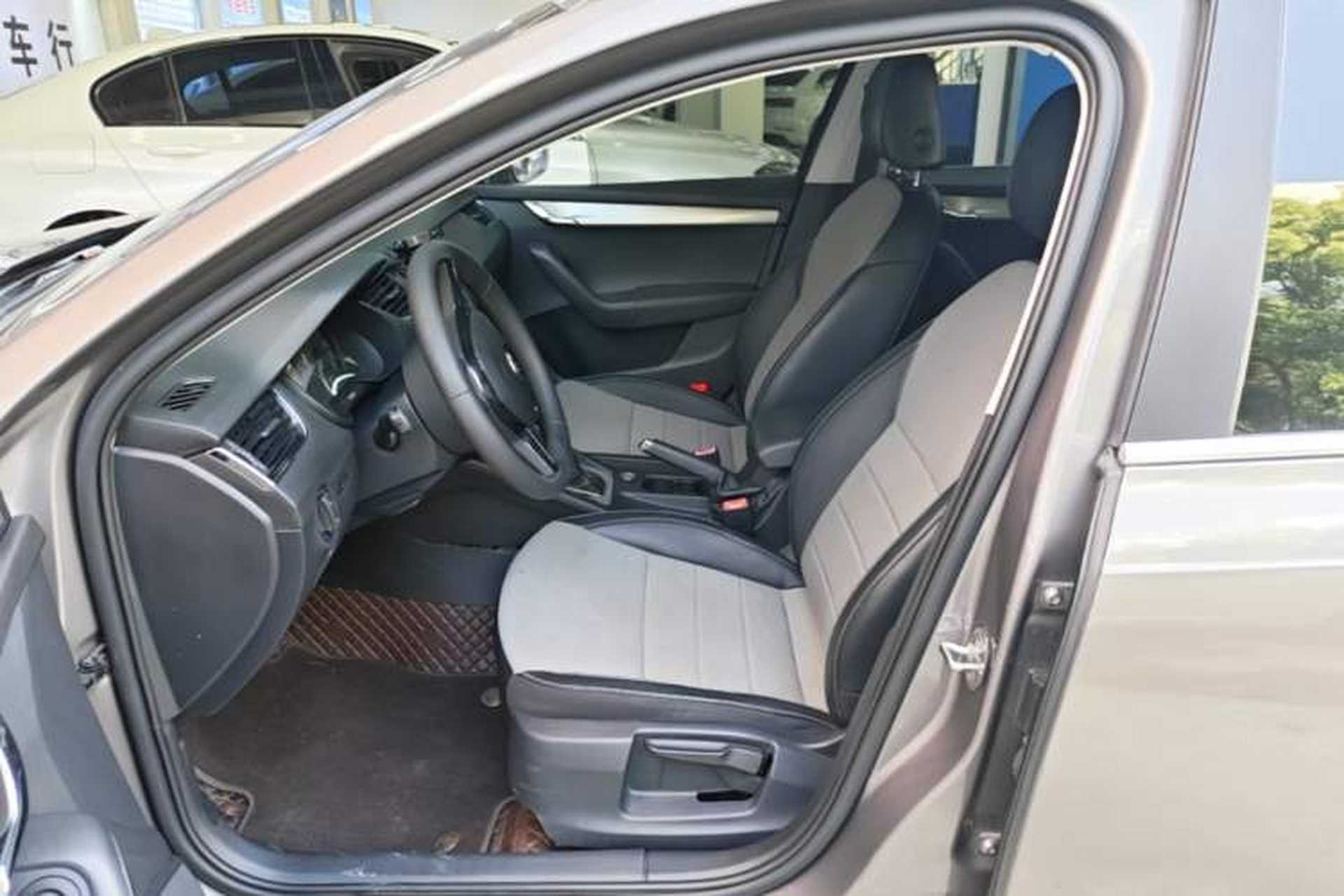 Used Skoda Octavia 2017 1.6L Automatic Chuanxing Edition Left Front Seat