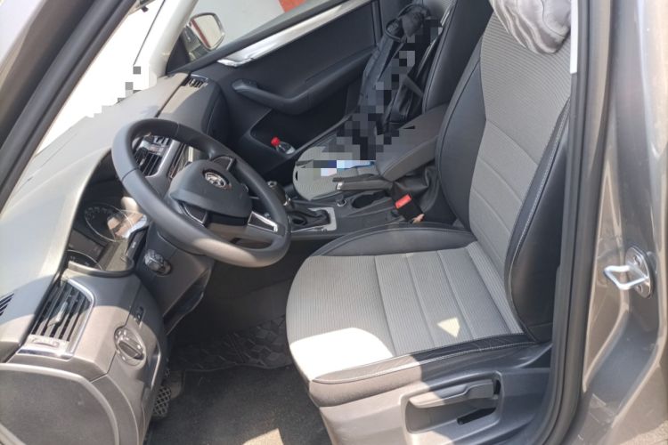 Used Skoda Octavia 2017 1.6L Automatic Chuanxing Edition Left Front Seat