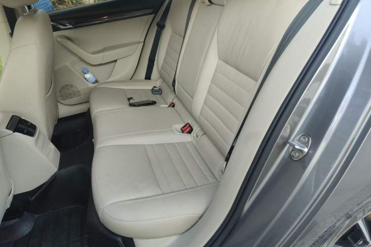 Used Skoda Octavia 2017 1.6L Automatic Smart Drive Edition Left Rear Seat