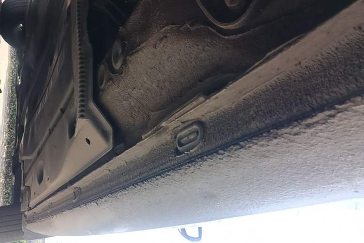 Used Skoda Octavia 2017 1.6L Automatic Smart Drive Edition Left Side Sill