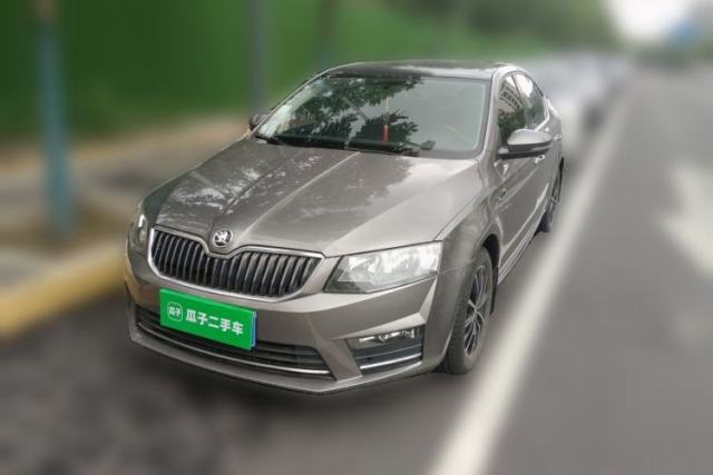 Used Skoda Octavia 2017 1.6L Manual Smart Drive Edition