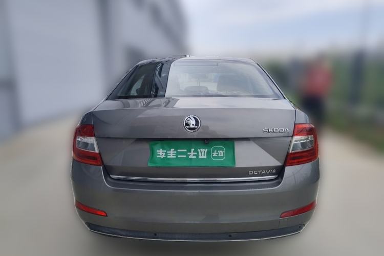Used Skoda Octavia 2017 1.6L Automatic Smart Drive Edition Rear