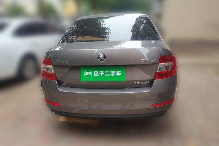 Used Skoda Octavia 2017 1.6L Automatic Chuanxing Edition Rear