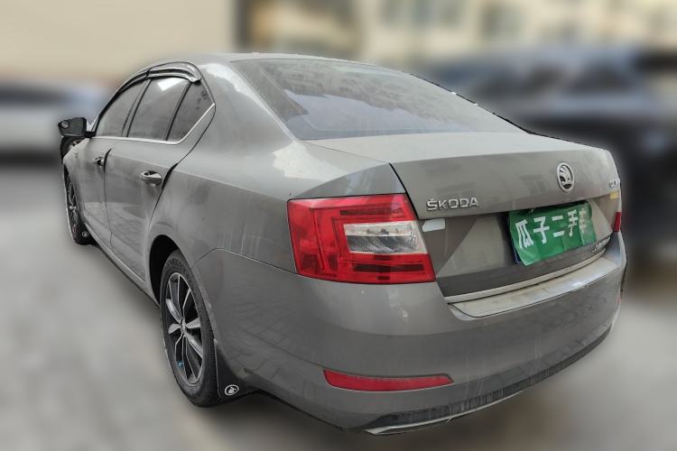 Used Skoda Octavia 2017 1.6L Manual Smart Drive Edition Rear Left 45 Deg