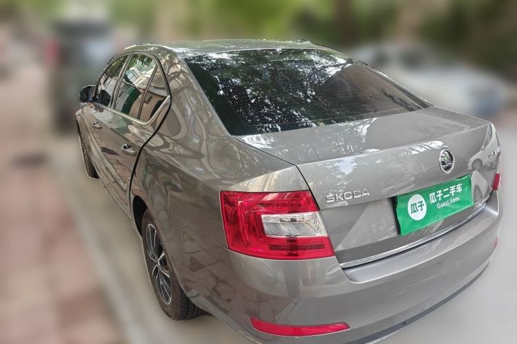 Used Skoda Octavia 2017 1.6L Automatic Smart Drive Edition Rear Left 45 Deg