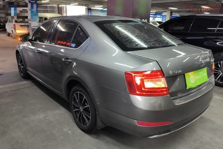 Used Skoda Octavia 2017 1.6L Automatic Smart Drive Edition Rear Left 45 Deg