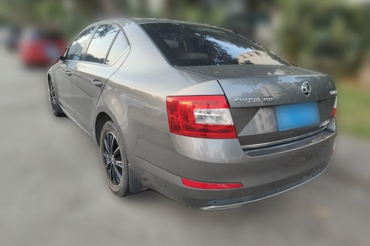 Used Skoda Octavia 2017 1.6L Automatic Smart Drive Edition Rear Left 45 Deg