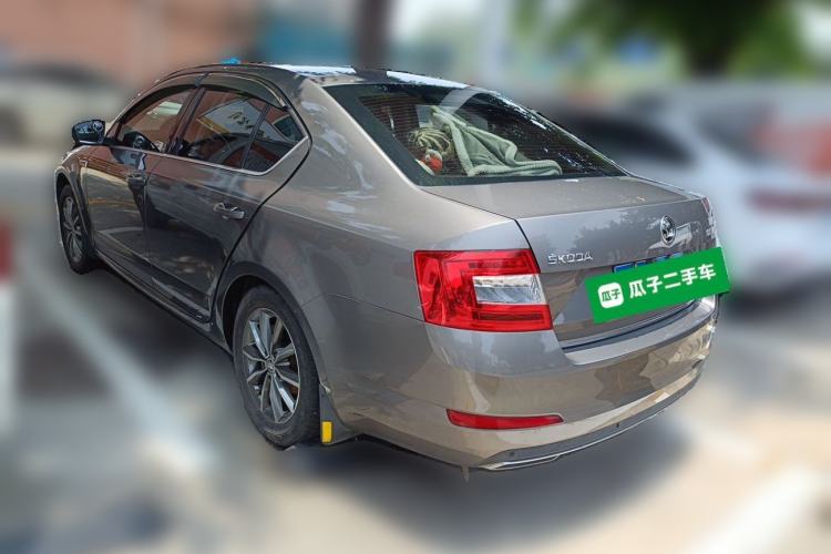 Used Skoda Octavia 2017 1.6L Automatic Chuanxing Edition Rear Left 45 Deg