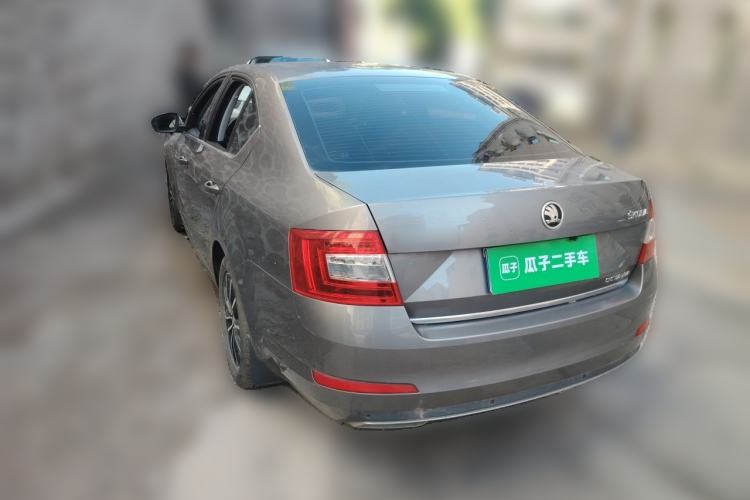 Used Skoda Octavia 2017 1.6L Automatic Smart Drive Edition Rear Left 45 Deg