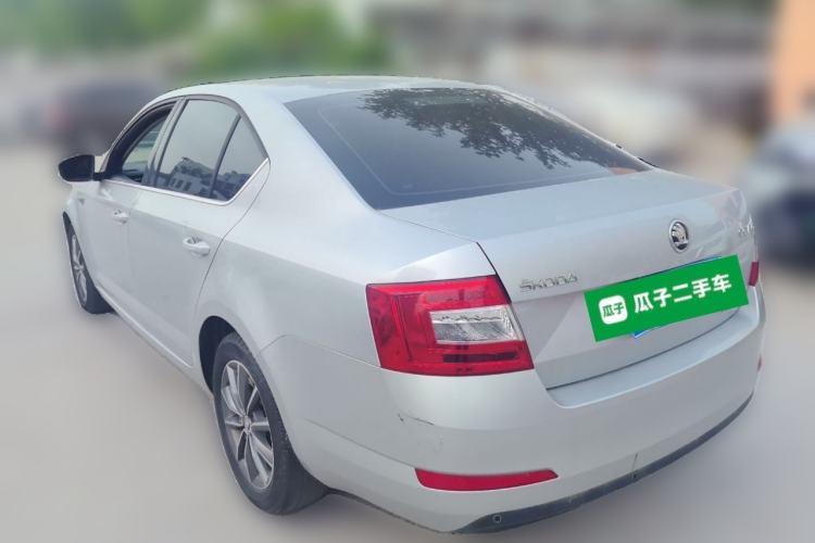 Used Skoda Octavia 2017 1.6L Automatic Chuanxing Edition Rear Left 45 Deg