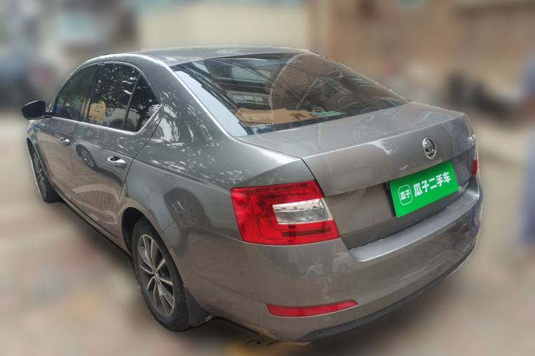 Used Skoda Octavia 2017 1.6L Automatic Chuanxing Edition Rear Left 45 Deg