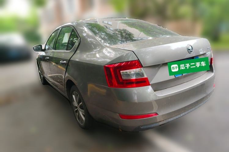 Used Skoda Octavia 2017 1.6L Automatic Chuanxing Edition Rear Left 45 Deg