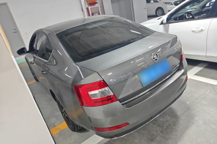 Used Skoda Octavia 2017 1.6L Automatic Smart Drive Edition Rear Left 45 Deg