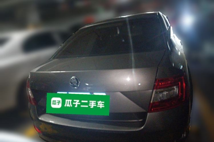 Used Skoda Octavia 2017 1.6L Automatic Chuanxing Edition Rear