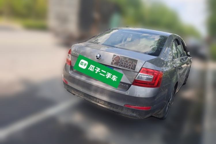 Used Skoda Octavia 2017 1.6L Manual Trend Edition Rear Right 45 Deg