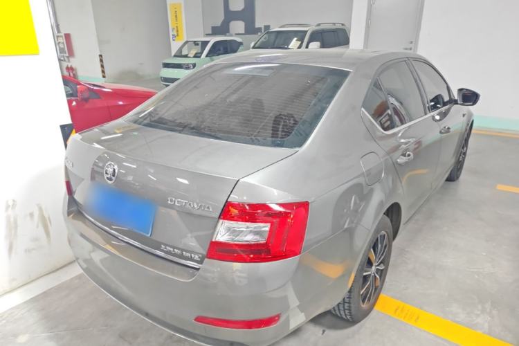 Used Skoda Octavia 2017 1.6L Automatic Smart Drive Edition Rear Right 45 Deg