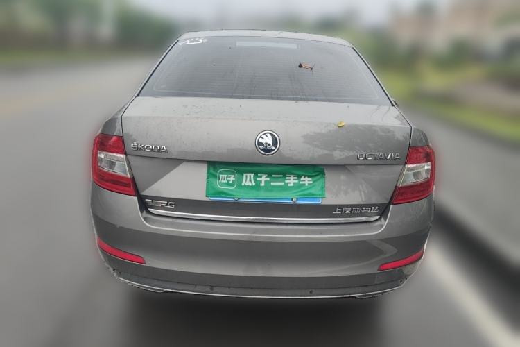 Used Skoda Octavia 2017 1.6L Automatic Smart Drive Edition Rear
