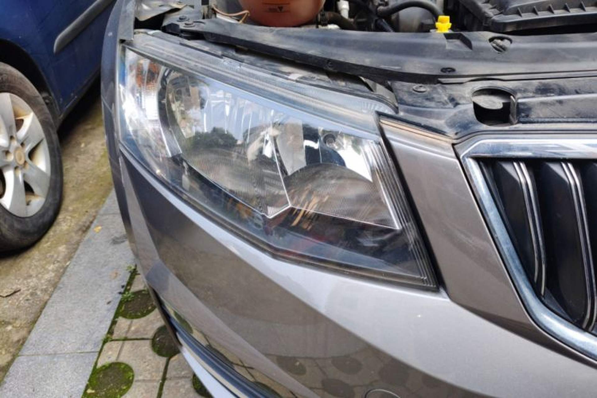 Used Skoda Octavia 2017 1.6L Automatic Chuanxing Edition Right Front Headlight