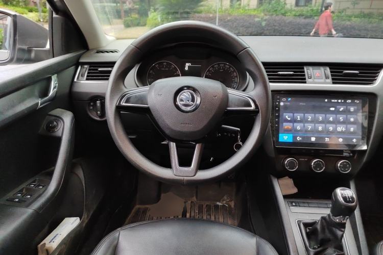 Used Skoda Octavia 2017 1.6L Manual Trend Edition Steering Wheel