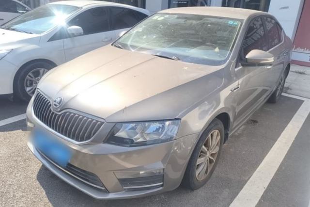Ojetý Skoda Octavia 2017 1.6L Automatic Chuanxing Edition