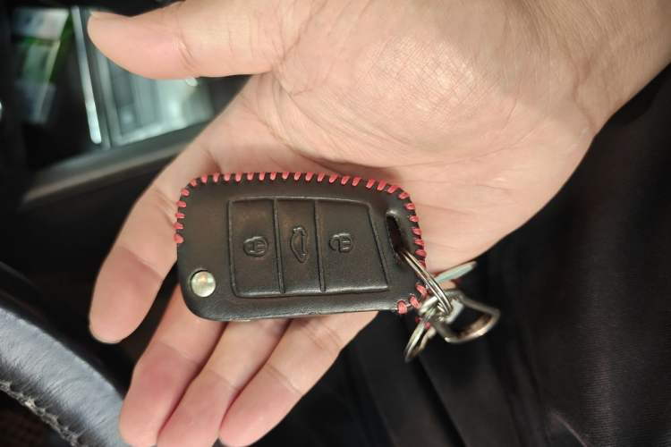 Used Skoda Octavia 2017 1.6L Automatic Smart Drive Edition Vehicle Key