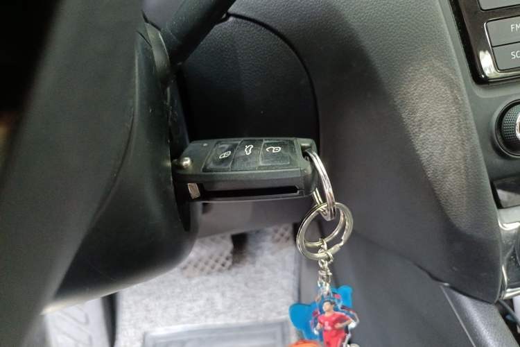 Used Skoda Octavia 2017 1.6L Automatic Chuanxing Edition Vehicle Key