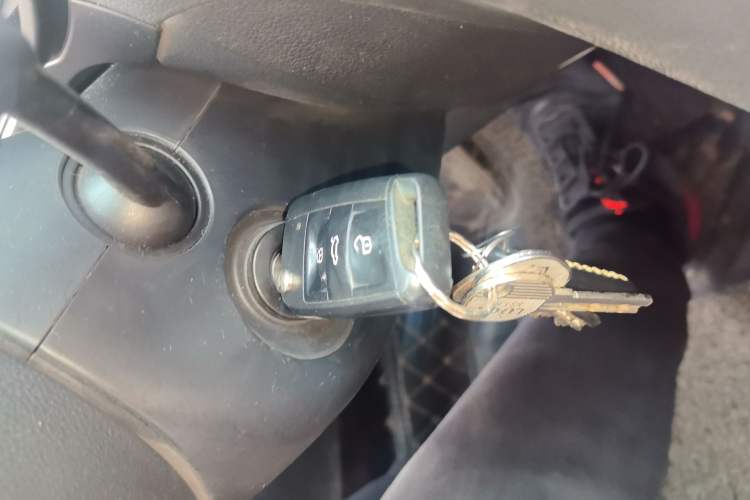 Used Skoda Octavia 2017 1.6L Automatic Chuanxing Edition Vehicle Key