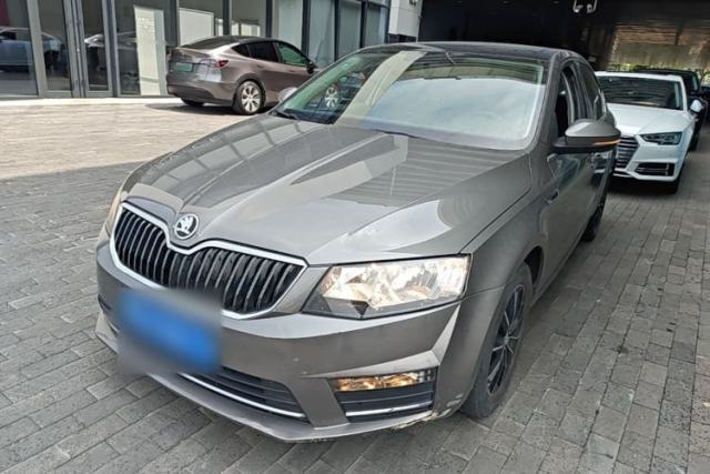 Used Skoda Octavia 2017 1.6L Automatic Smart Drive Edition