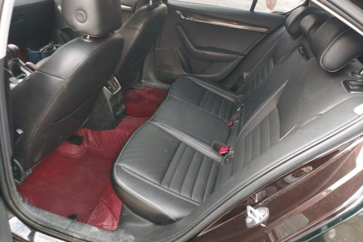 Used Skoda Octavia 2017 1.6L Manual Smart Drive Edition Left Rear Seat