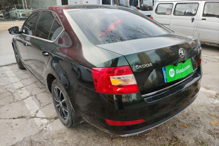 Used Skoda Octavia 2017 1.6L Manual Smart Drive Edition Rear Left 45 Deg