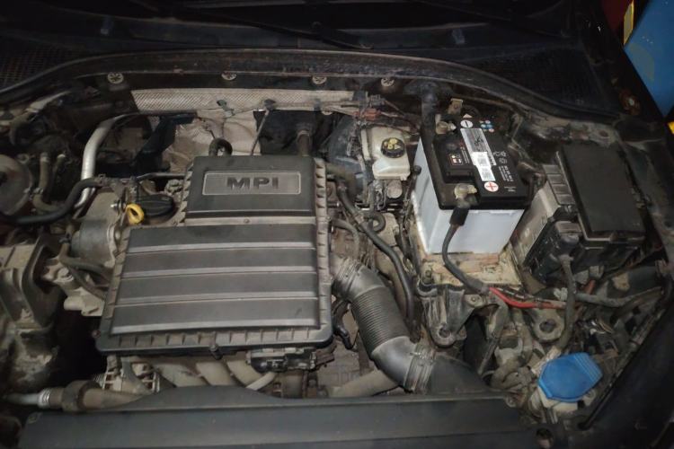 Used Skoda Octavia 2017 1.6L Automatic Smart Drive Edition Engine Bay