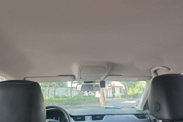 Used Skoda Octavia 2017 1.6L Automatic Chuanxing Edition Headliner