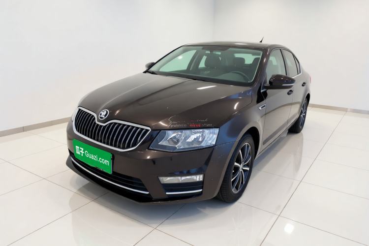 Ojetý Skoda Octavia 2017 1.6L Manual Smart Drive Edition Guazi used car, China used car export, Used car for sale, Used cars, Cheapest cars for sale