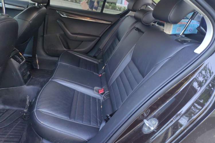 Used Skoda Octavia 2017 1.6L Automatic Chuanxing Edition Left Rear Seat
